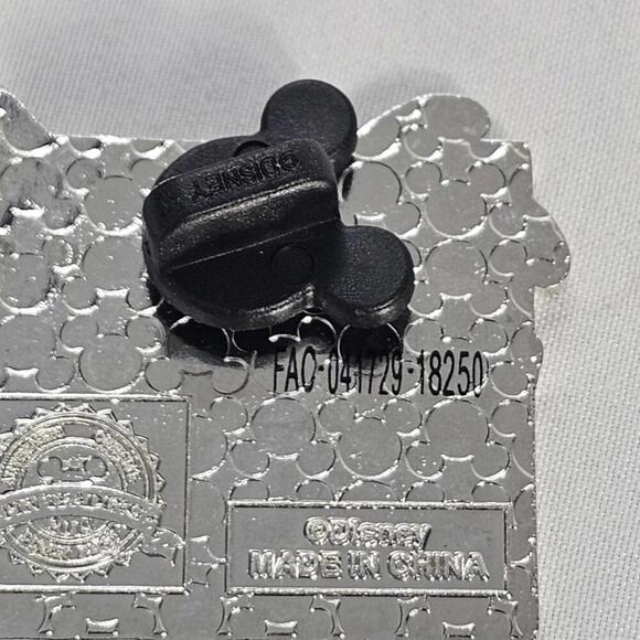 2019 Disney Parks Bambi Thumper Current Mood Pin W/backing Enamel Colorful - Picture 4 of 5